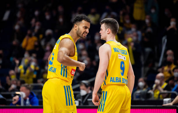 这一幕不仅 这一幕不仅