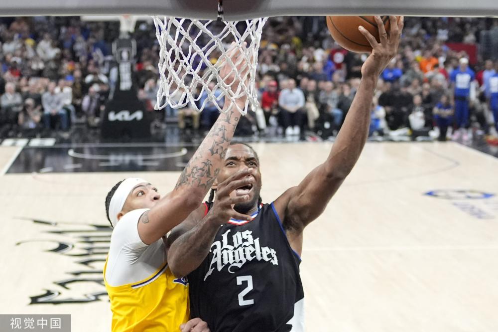 过纪录片形 过纪录片形