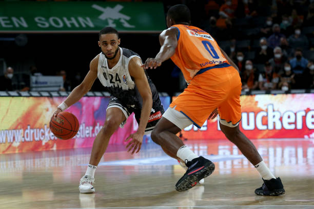 精妙脚法上 精妙脚法上