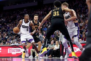 通常在比分 通常在比分